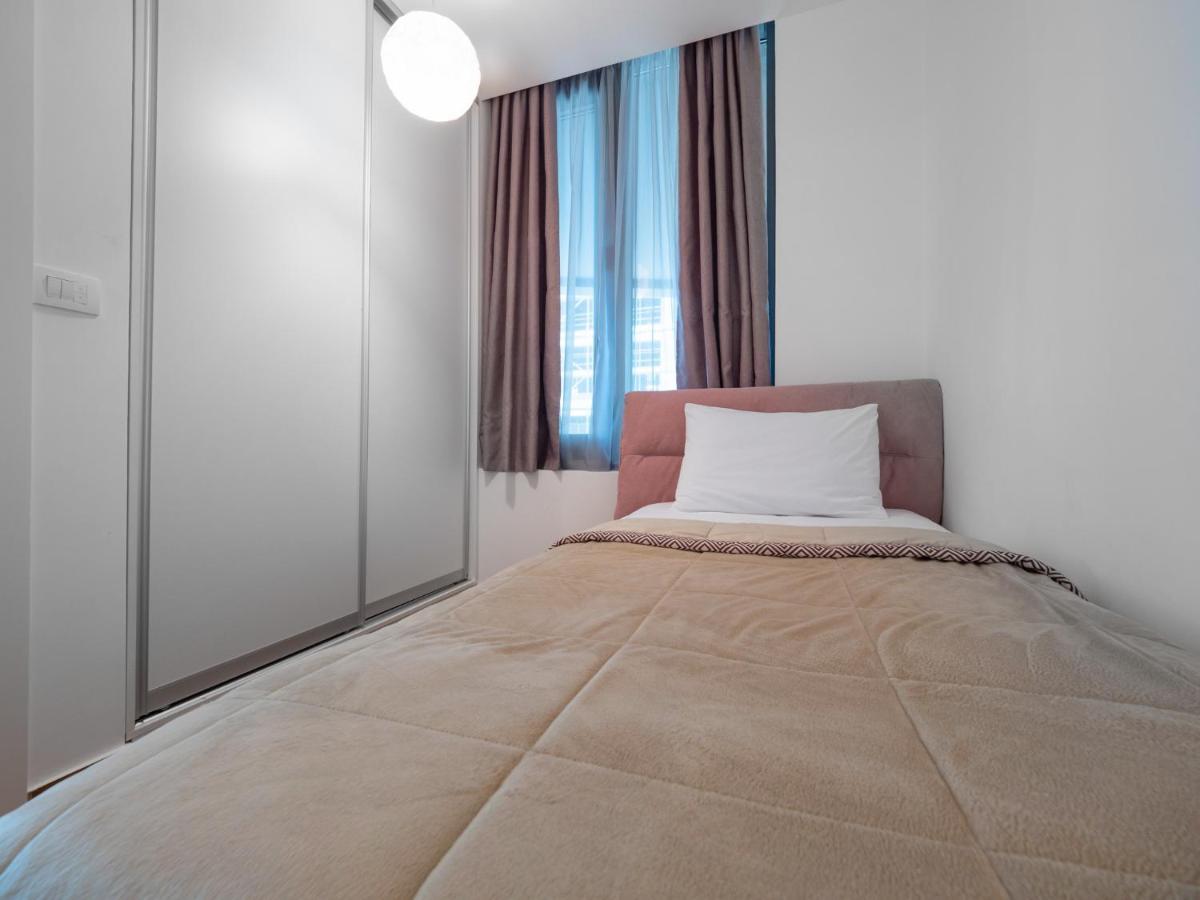 Apartments Garden Azure Budva Zewnętrze zdjęcie