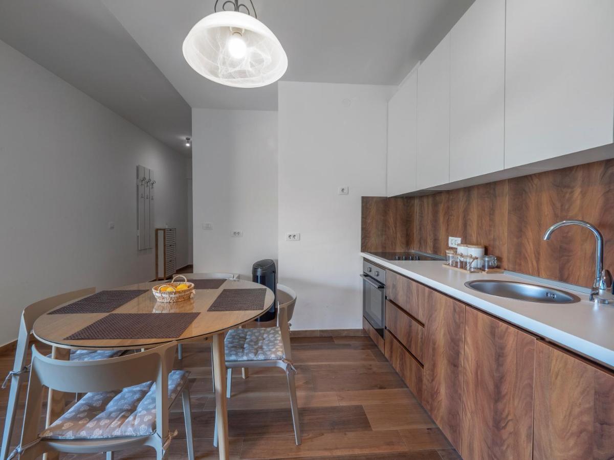 Apartments Garden Azure Budva Zewnętrze zdjęcie